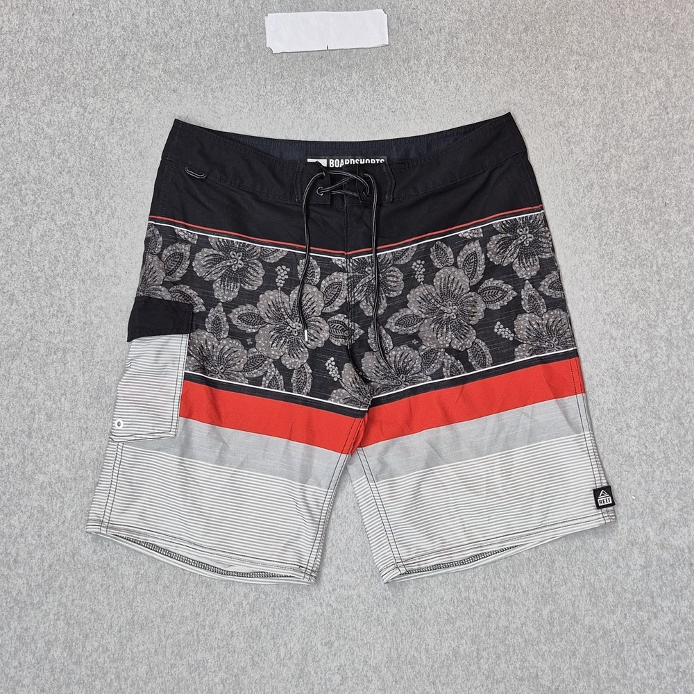 Reef Men Shorts 32 Black Swimwear Floral Boardshorts Button 10" Inseam Logo